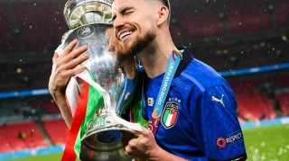  阿斯科利老将发威，马尔凯大区经验致胜