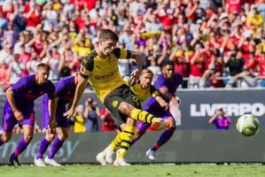  多特蒙德客场逆转取胜，紧追德甲榜首集团步伐  