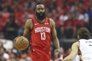  哈登助攻数升至历史第四位里程碑  